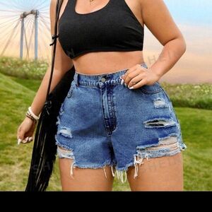 Super cute denim shorts